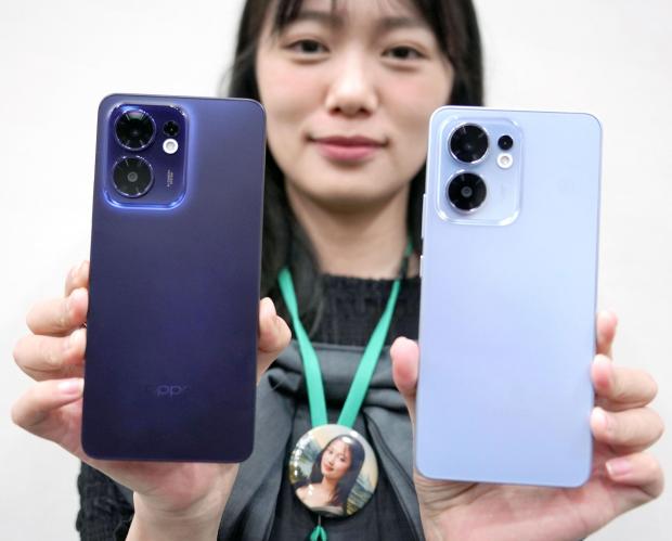 最新AI搭載の主力スマホ　OPPO（オッポ）Reno13A、5万円弱